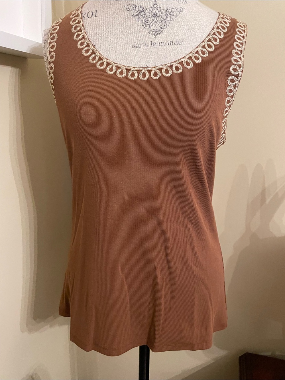 Lace-Trim Brown Sleeveless Tank Top